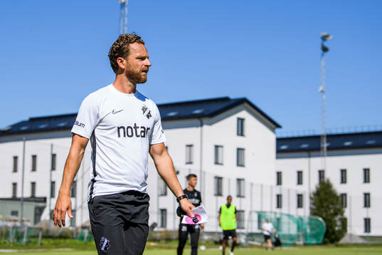 s tränare Bartosz Grzelak