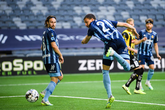 Djurgårdens Erik Berg gör 3-1