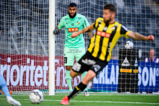 Häckens målvakt Jonathan Ursin Rasheed