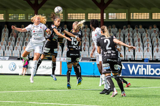 Rosengårds Glodis Perla Viggosdottir i nickduell med