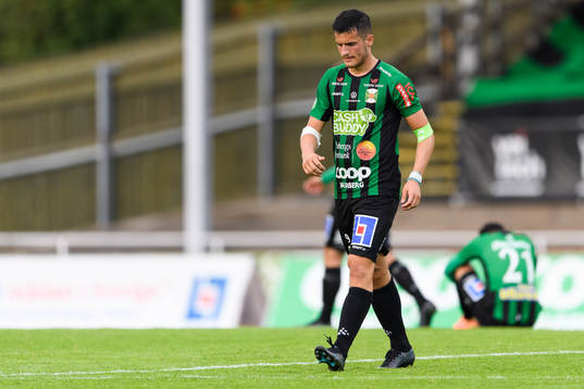 Varbergs Astrit Selmani deppar