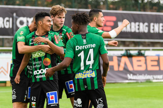 Varbergs spelare jublar