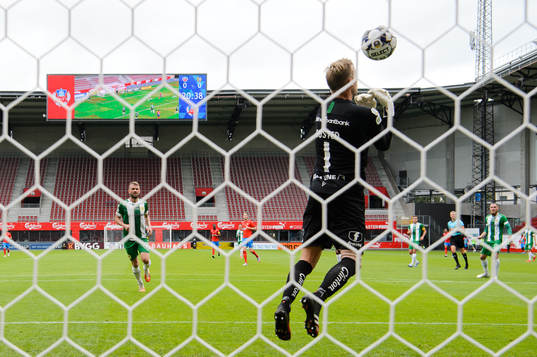 Hammarbys målvakt David Ousted vid Helsingborgs 1-0 mål