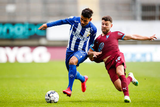 IFK Göteborgs Hosam Aiesh och Malmö FFs Erdal Rakip