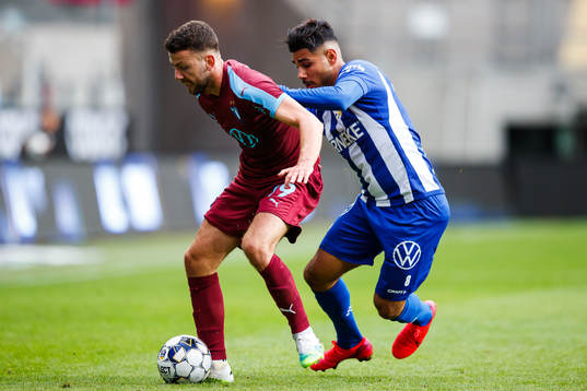 IFK Göteborgs Hosam Aiesh och Malmö FFs Erdal Rakip