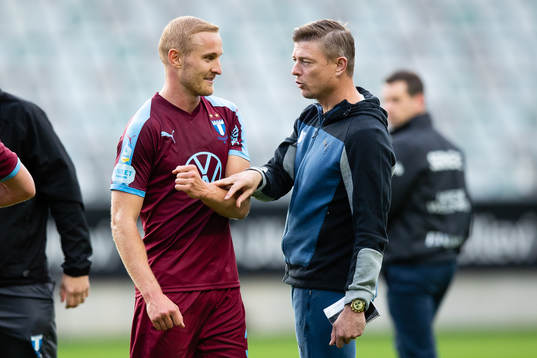 Malmö FFs Franz Brorsson och tränare Jon Dahl Tomasson