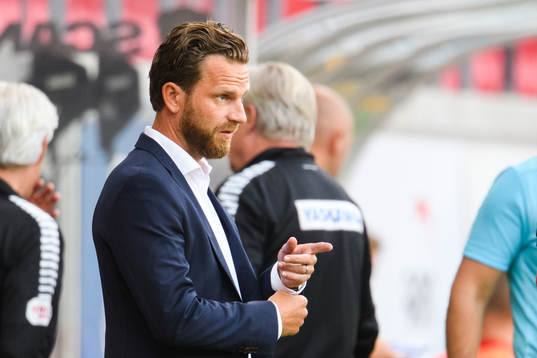 s tränare Bartosz Grzelak