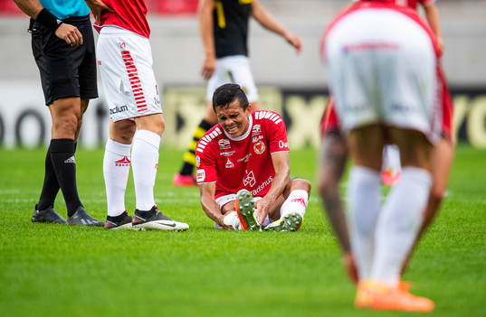 Kalmars Romário Pereira Sipião har ont