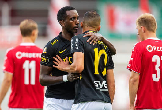s Henok Goitom och Nabil Bahoui deppar