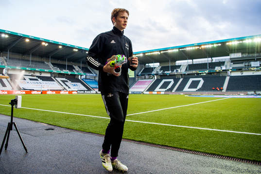 Goalkeeper Sander Tangvik of Rosenborg
