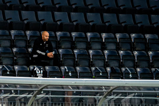 Tore Reginiussen of Rosenborg looks