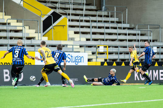 Elfsborgs Jesper Karlsson gör 2-3