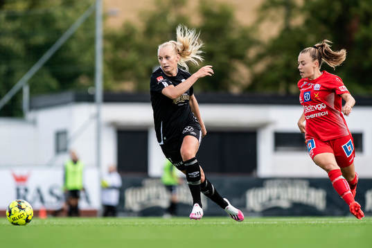 Göteborgs Stina Blackstenius och Linköpings Olga Adela