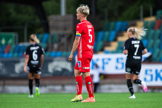 Linköpings Nilla Fischer deppar