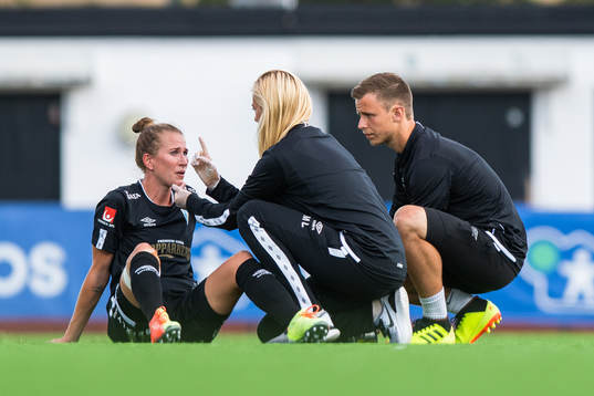 Göteborgs Emma Berglund undersöks