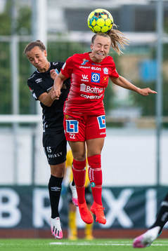 Göteborgs Julia Zigiotti Olme och Linköpings Olga Adela