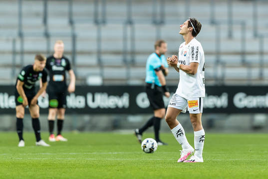 Örgrytes Kevin Ackermann jublar