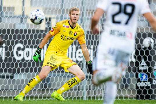 Örgrytes målvakt Fredrik Andersson