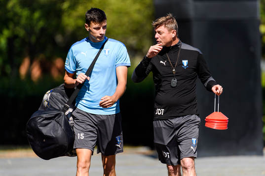 Anel Ahmedhodzic och tränare Jon Dahl Tomasson