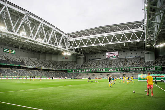 Lagen värmer upp på Tele2 arena