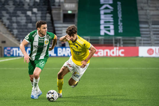 Hammarbys Jeppe Andersen och Falkenbergs Matthew Garbett