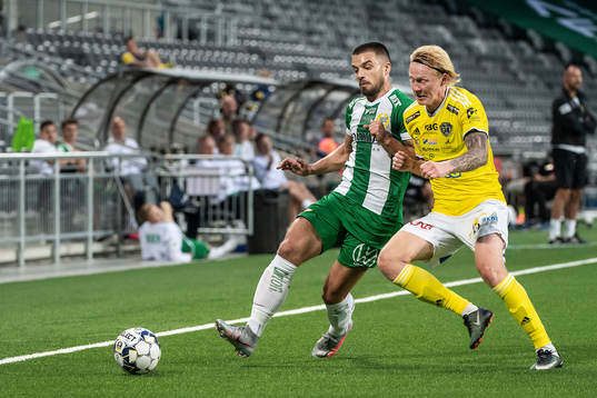 Hammarbys Vladimir Rodic och Falkenbergs Jacob Ericsson