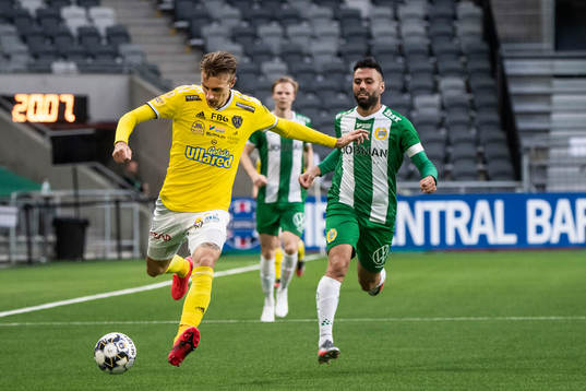 Falkenbergs Tobias Karlsson och Hammarbys Imad Khalili