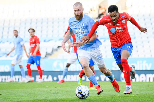 Malmö FFs Jo Inge Berget och Helsingborgs Martin Olsson