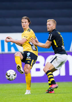 s Sebastian Larsson