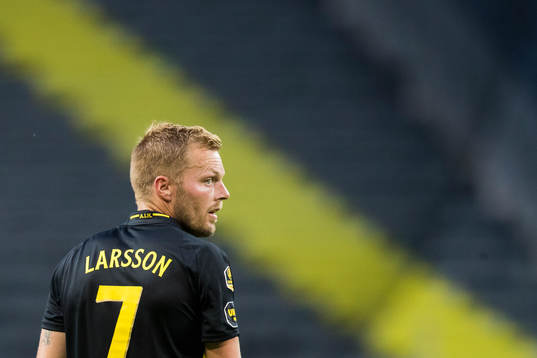 s Sebastian Larsson