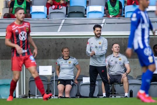 Östersunds tränare Amir Azrafshan