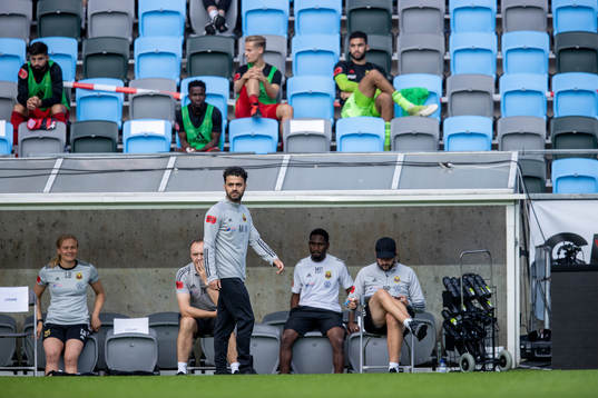 Östersunds tränare Amir Azrafshan