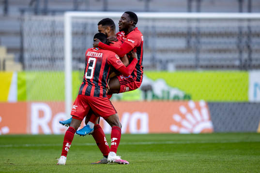 Östersunds Noah Sonko Sundberg, Isak Ssewankambo och Kalpi