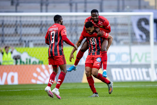 Östersunds Noah Sonko Sundberg, Isak Ssewankambo och Kalpi