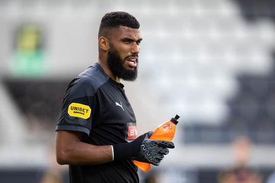 Häckens målvakt målvakt Jonathan Ursin Rasheed innan