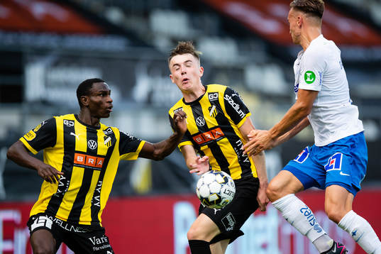 Häckens Godswill Ekpolo och Patrik Wålemark mot IFK
