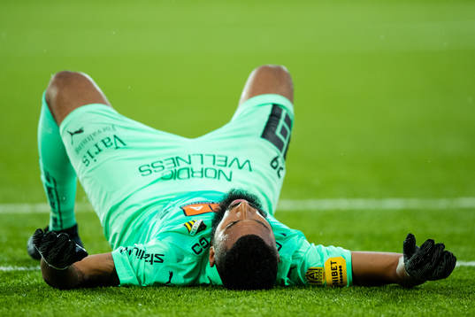 Häckens målvakt Jonathan Ursin Rasheed
