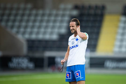 IFK Norrköpings Linus Hallenius deppar
