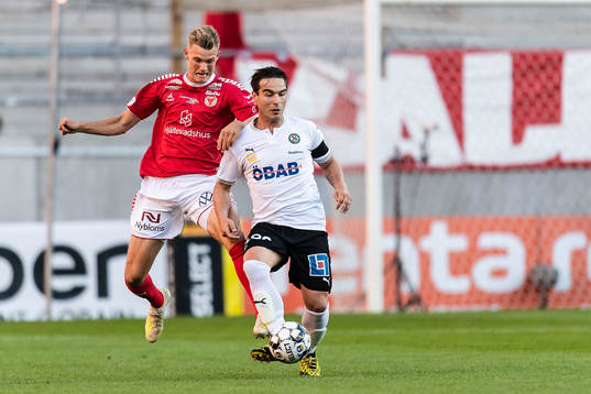 Kalmars Svante Ingelsson och Örebros Fabio De Sousa Silva