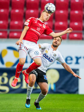 Kalmars Isak Jansson  och Örebros Johan Mårtensson