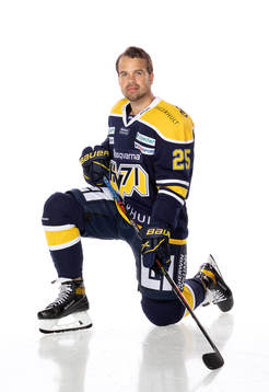 HV71s Axel Holmström