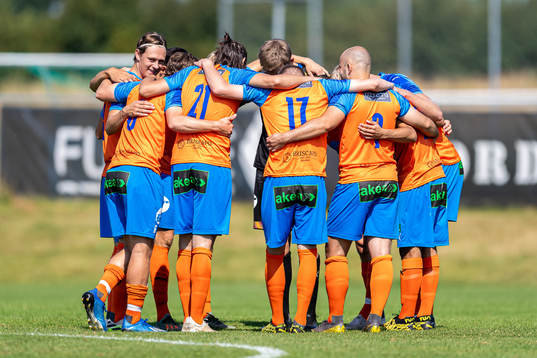 Vejbys spelare samlas