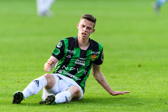 Halmstads Isac Larsson deppar