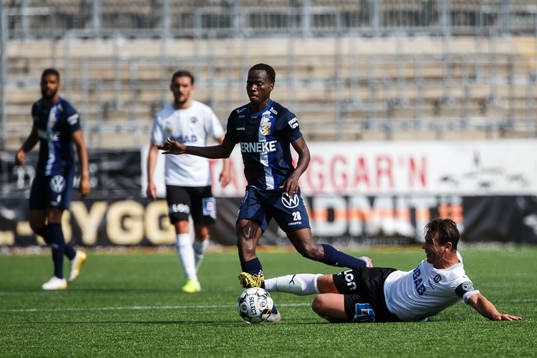 IFK Göteborgs Alhassan Yusuf Abdullahi och Örebros Nordin