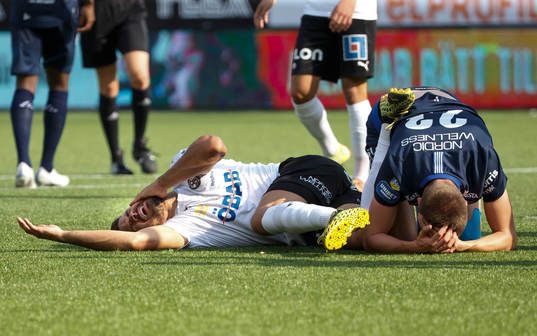 Örebros Fabio De Sousa Silva har ont