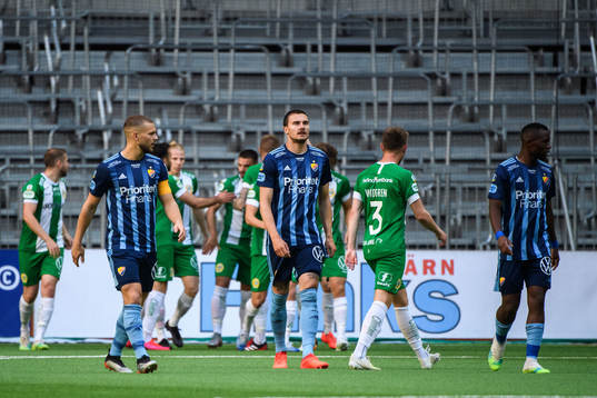 Djurgårdens Erik Berg deppar