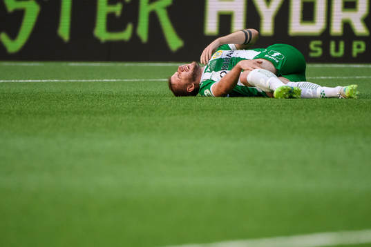 Hammarbys Darijan Bojanic har ont