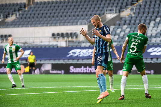 Djurgårdens Kalle Holmberg deppar