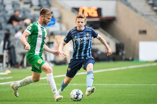 Hammarbys Dennis Widgren och Djurgårdens Aslak Witry