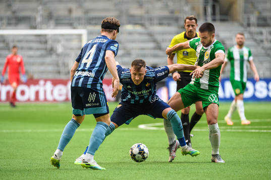 Djurgårdens Fredrik Ulvestad och Hammarbys Vladimir Rodic